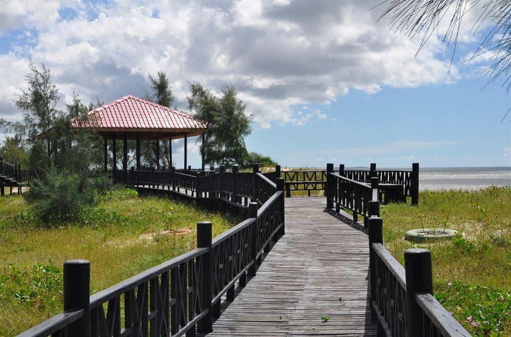 Golden Peacock Resort Hotel Beira Exterior foto